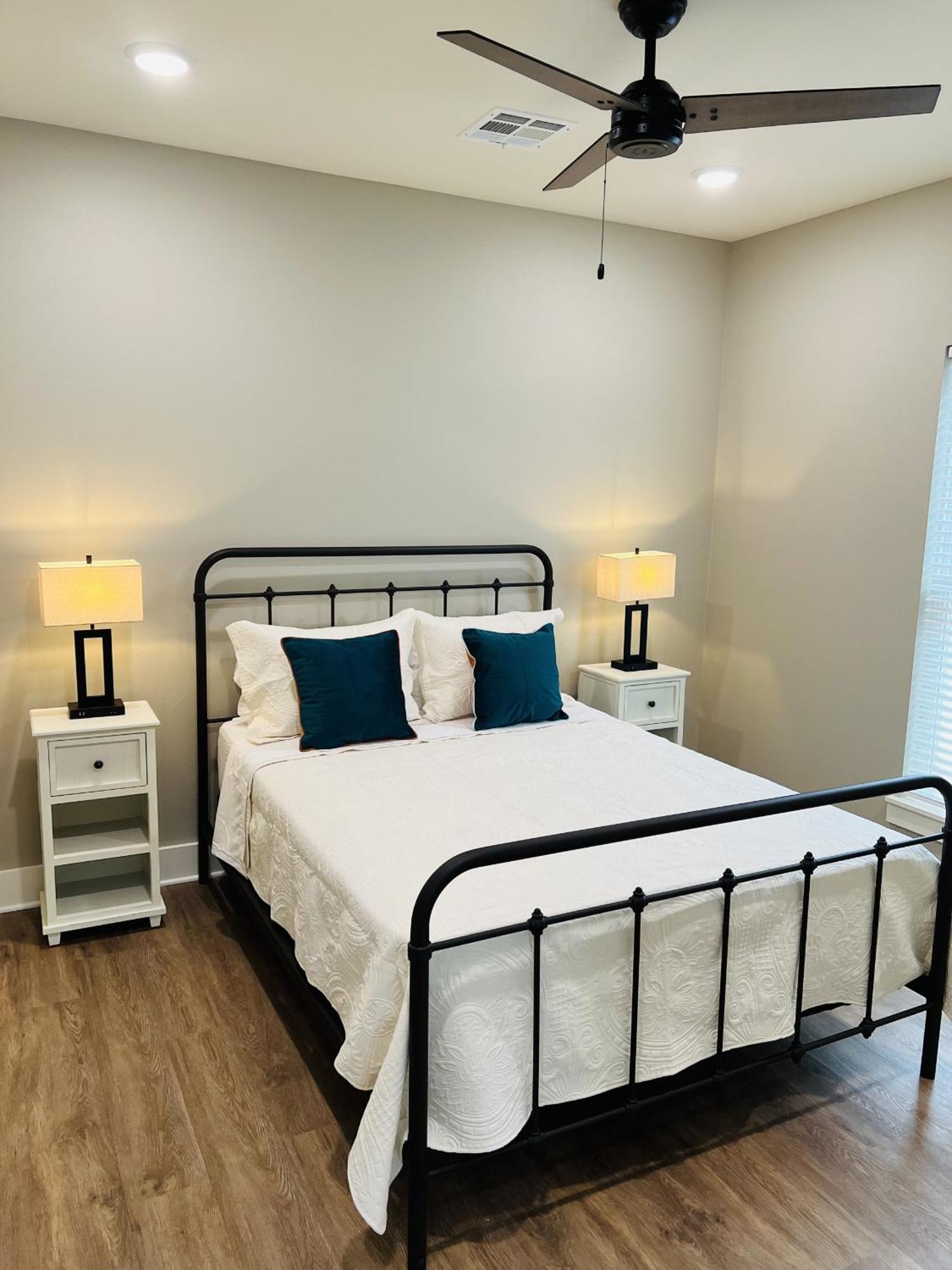 Willow Creek Cabins Unit 9 Sterlington Екстер'єр фото
